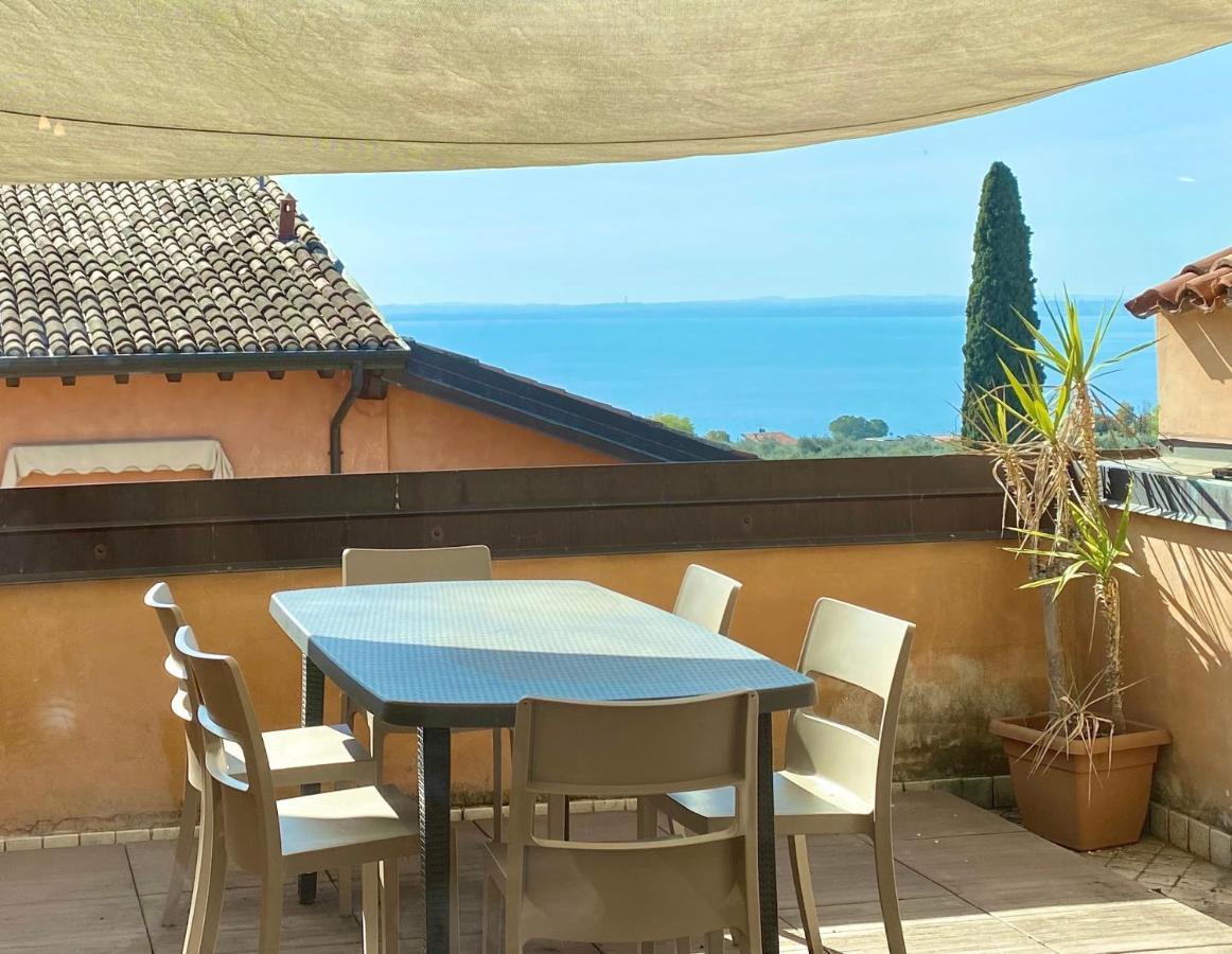 Residence Corte Ferrari -Ciao Vacanze- Moniga del Garda ภายนอก รูปภาพ